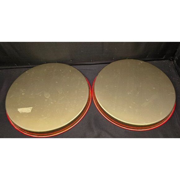 Vintage 1980s Metal Tin Decorative or Serving Christmas Trays Set of 2 - Picture 5 of 7